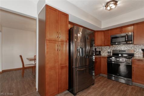 5459 Oak Ridge Drive Willoughby OH 44094