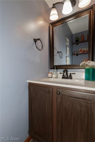 5459 Oak Ridge Drive Willoughby OH 44094
