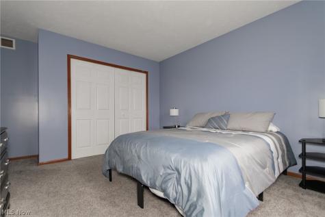 5459 Oak Ridge Drive Willoughby OH 44094