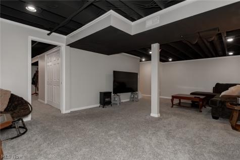 5459 Oak Ridge Drive Willoughby OH 44094