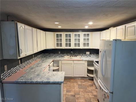 632 Edmond Avenue Streetsboro OH 44241