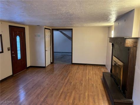 632 Edmond Avenue Streetsboro OH 44241