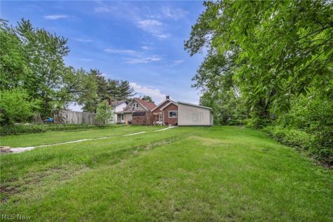 1915 4th Street NE Canton OH 44704
