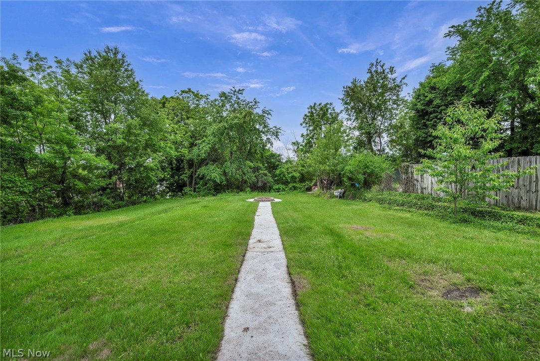 1915 4th Street NE Canton OH 44704