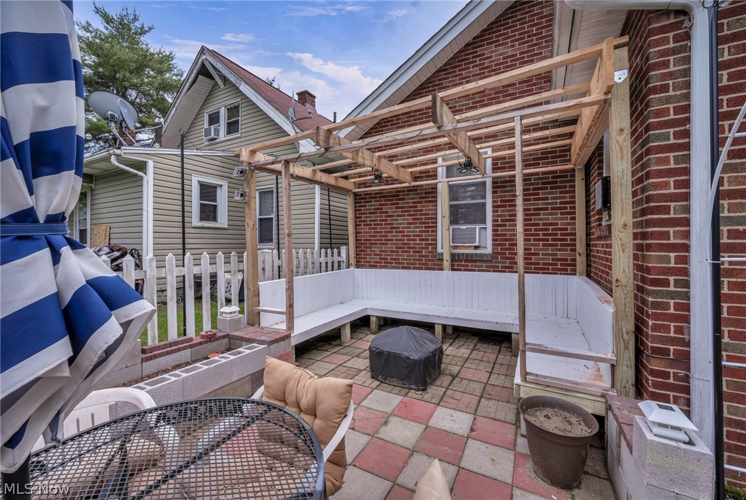 1915 4th Street NE Canton OH 44704