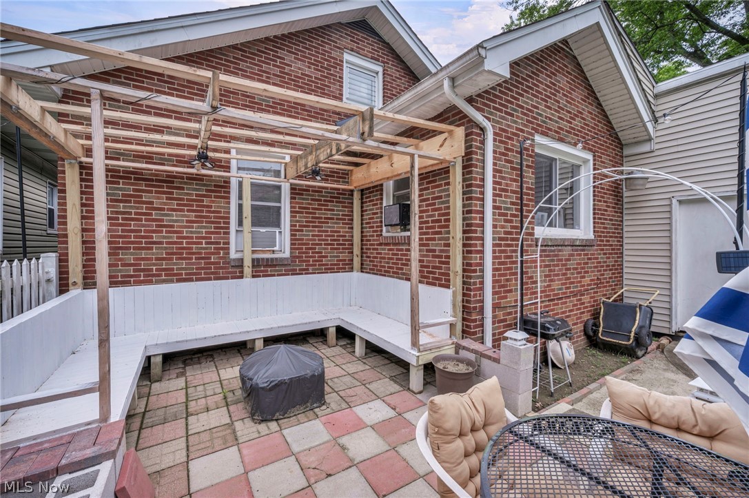 1915 4th Street NE Canton OH 44704