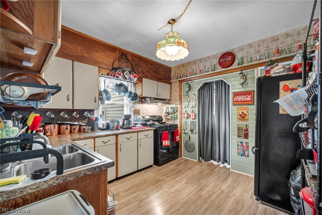 1915 4th Street NE Canton OH 44704
