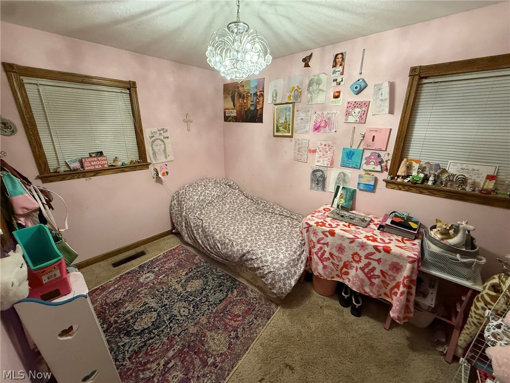 744 Baker Avenue NW New Philadelphia OH 44663