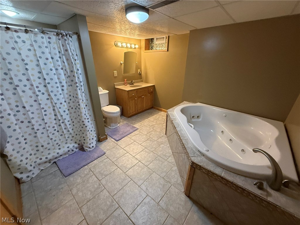 744 Baker Avenue NW New Philadelphia OH 44663