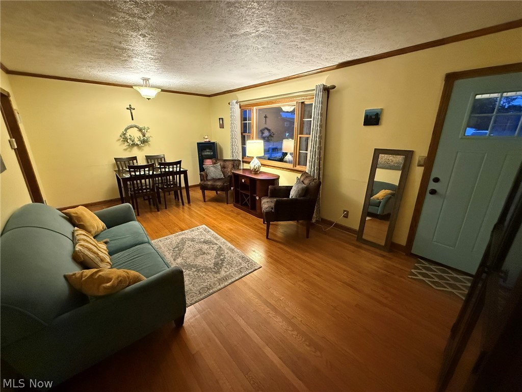 744 Baker Avenue NW New Philadelphia OH 44663