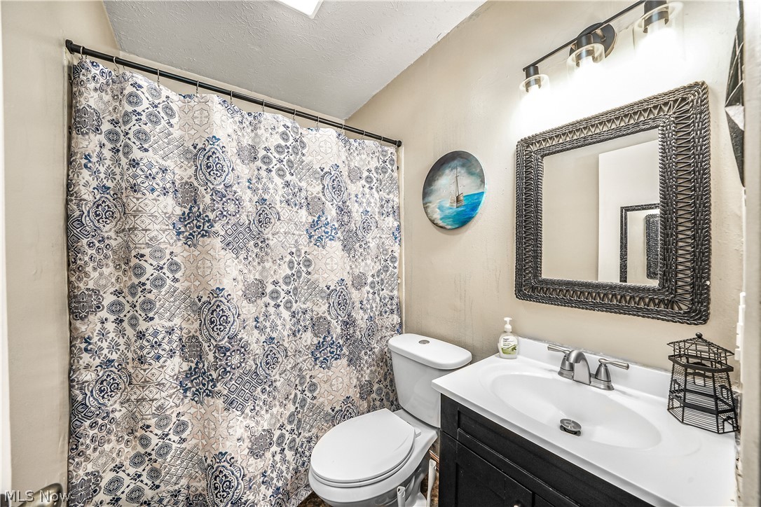 9871 Bright Drive Windham OH 44288