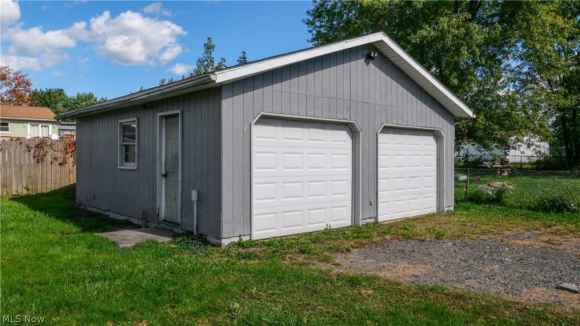 9871 Bright Drive Windham OH 44288