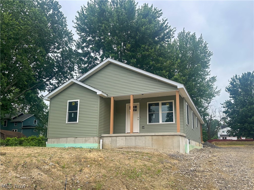 173 Hayward Avenue Conneaut OH 44030