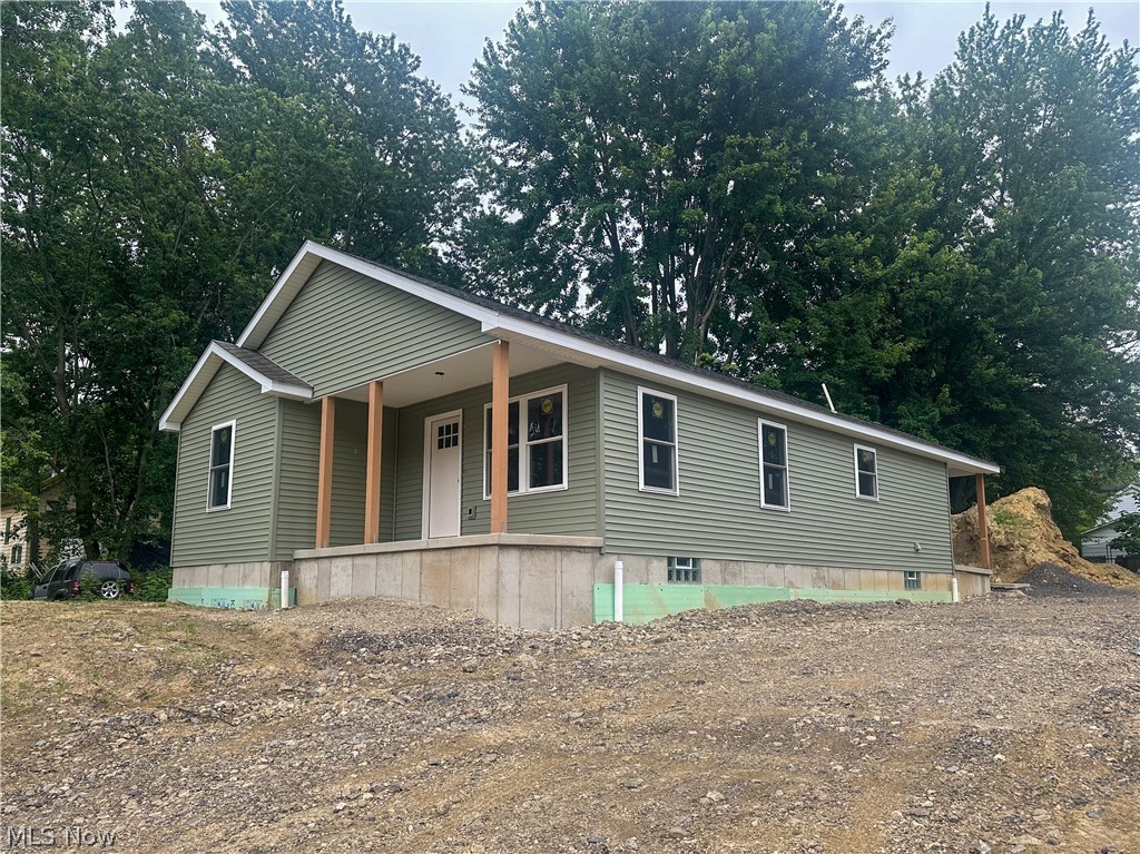 173 Hayward Avenue Conneaut OH 44030
