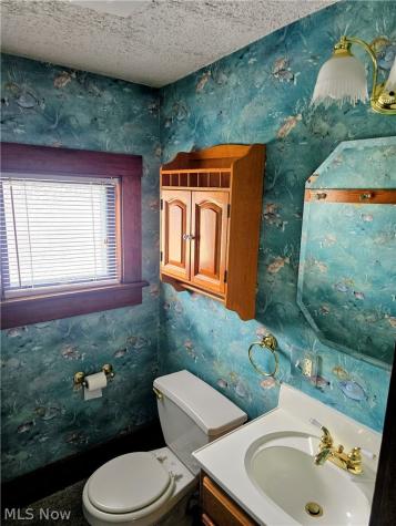 1055 W Tuscarawas Avenue Barberton OH 44203