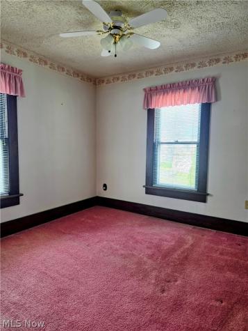 1055 W Tuscarawas Avenue Barberton OH 44203