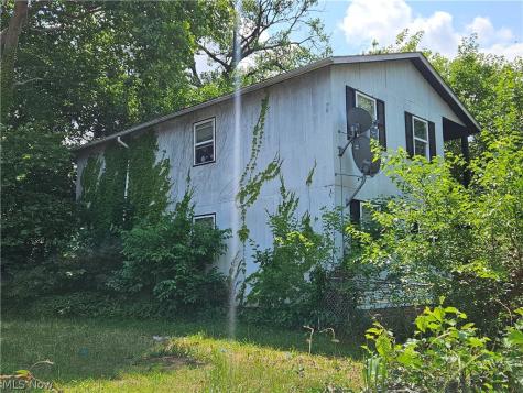 1331 E 88th Street Cleveland OH 44106