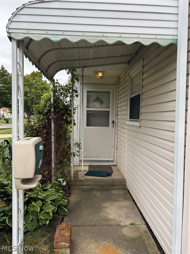 6105 Vandalia Avenue Brooklyn OH 44144
