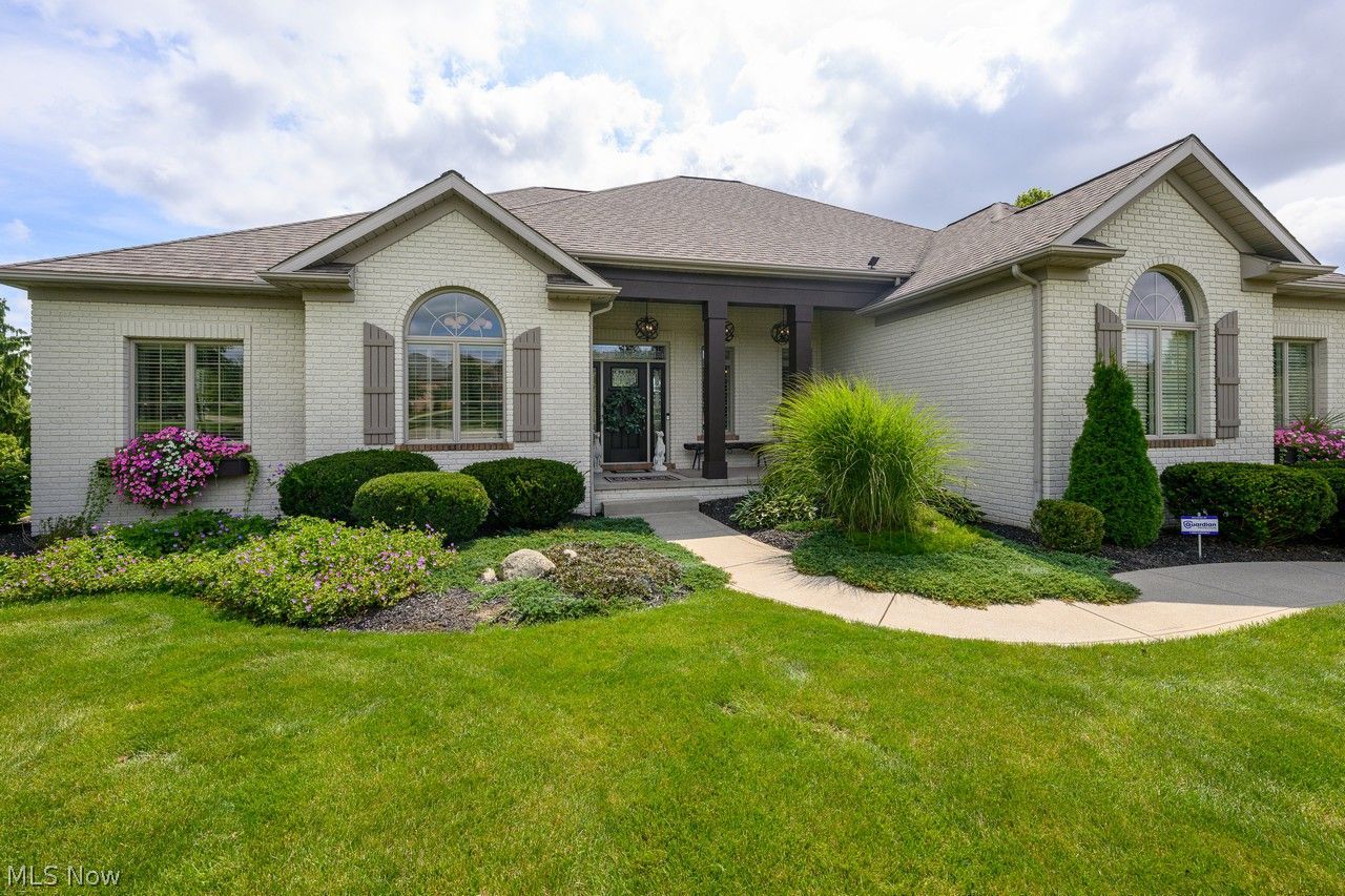 8534 Sweeney Avenue NW North Canton OH 44720
