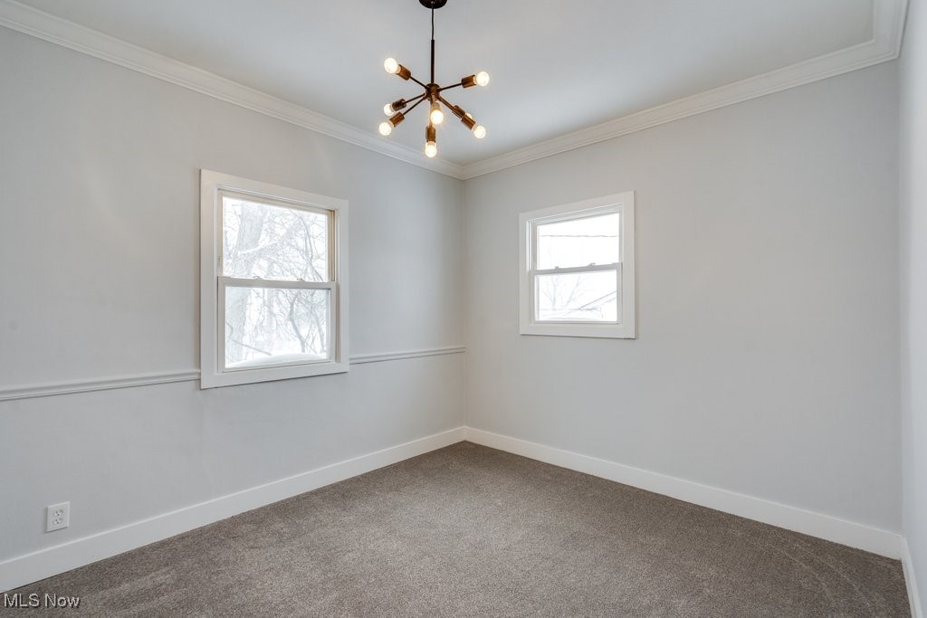 231 E Dresden Avenue Akron OH 44301