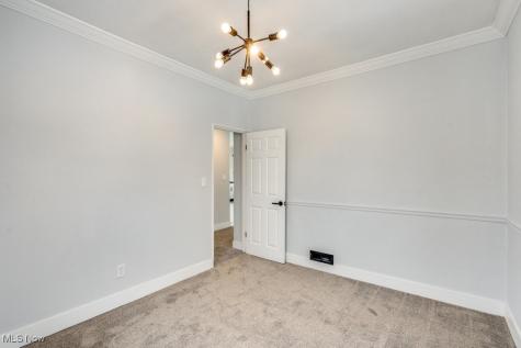 231 E Dresden Avenue Akron OH 44301