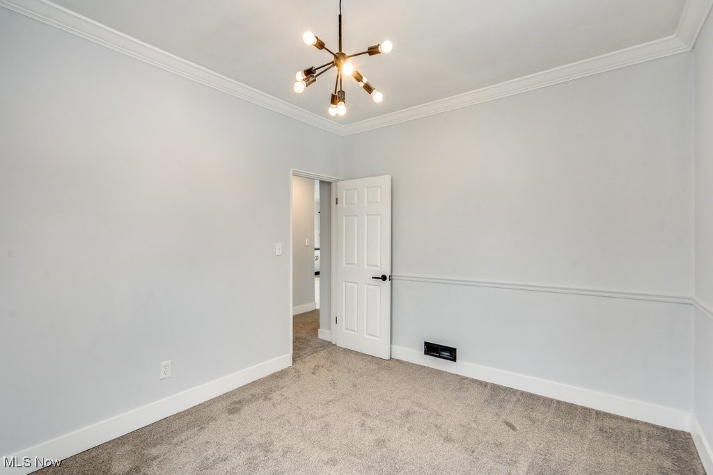 231 E Dresden Avenue Akron OH 44301