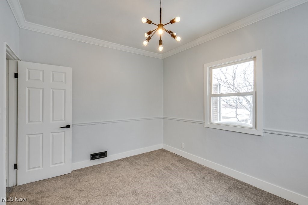231 E Dresden Avenue Akron OH 44301