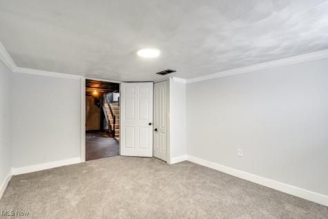 231 E Dresden Avenue Akron OH 44301
