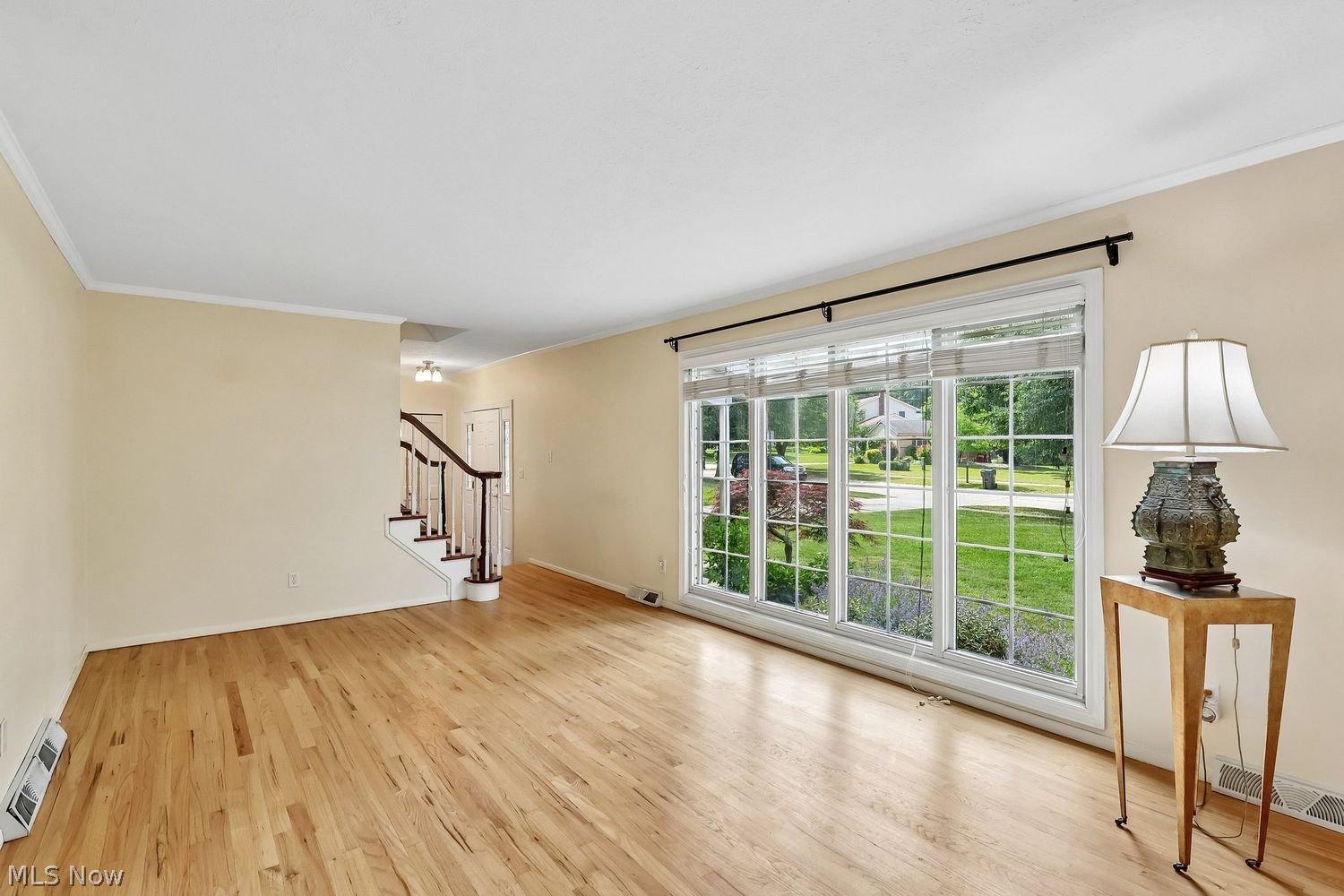 32785 W Nimrod Street Solon OH 44139