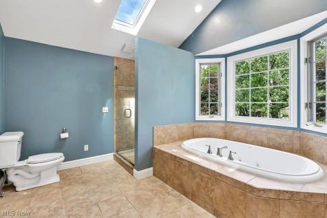 32785 W Nimrod Street Solon OH 44139