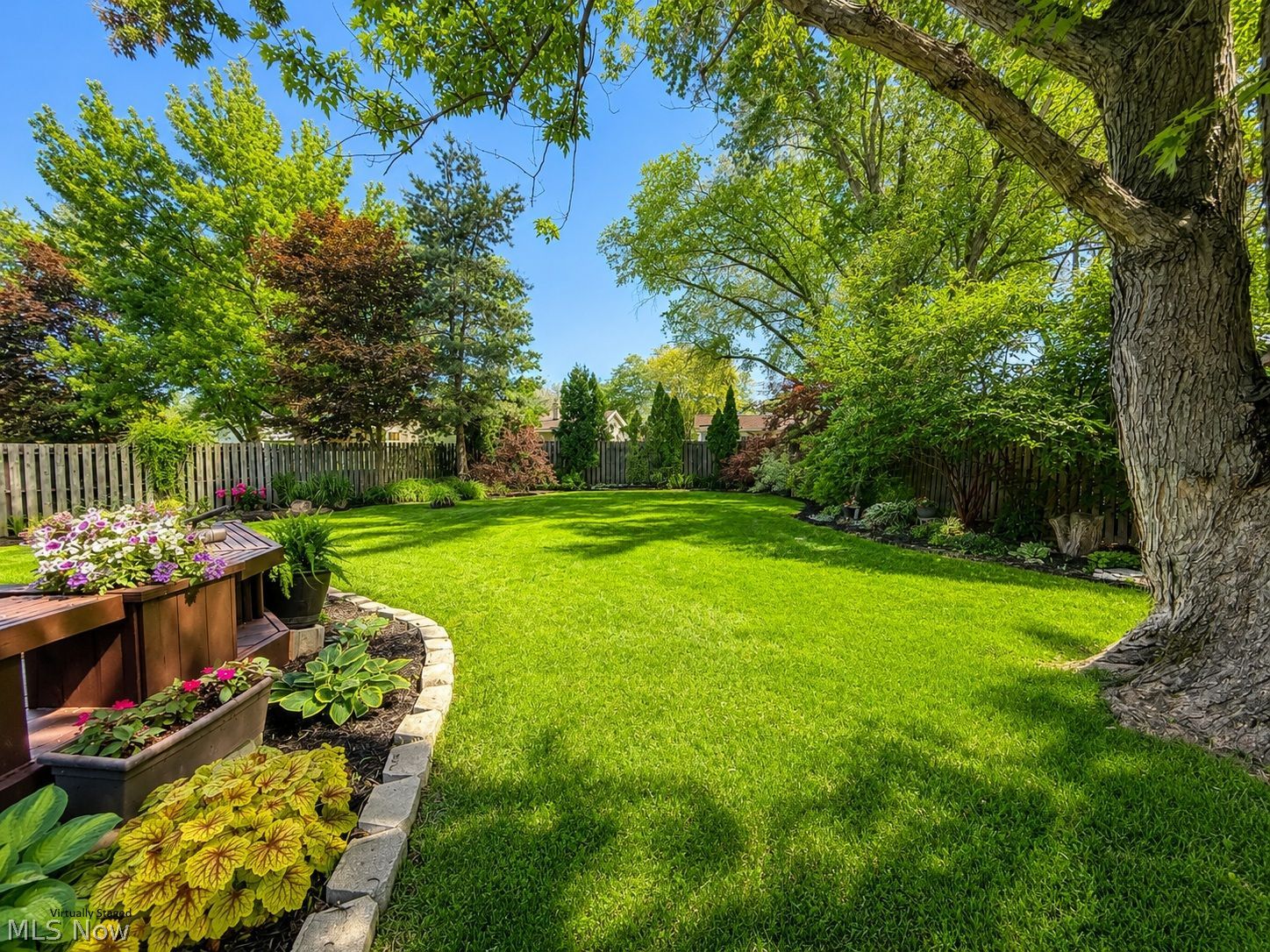 32785 W Nimrod Street Solon OH 44139
