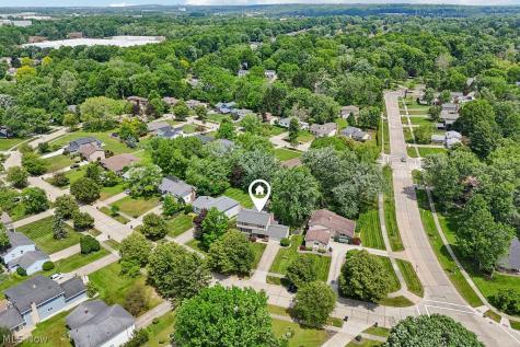 32785 W Nimrod Street Solon OH 44139