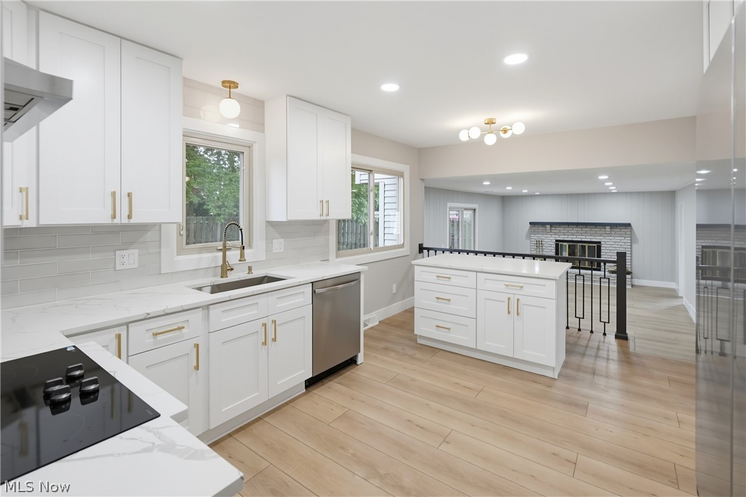 4796 Lindsey Lane Richmond Heights OH 44143