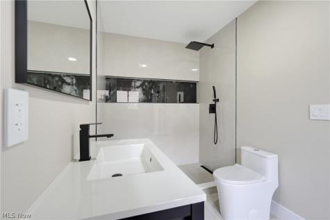 4796 Lindsey Lane Richmond Heights OH 44143