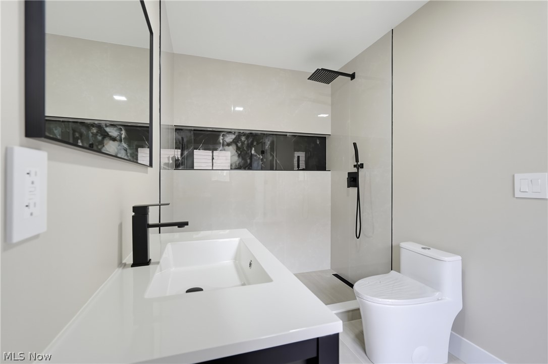 4796 Lindsey Lane Richmond Heights OH 44143