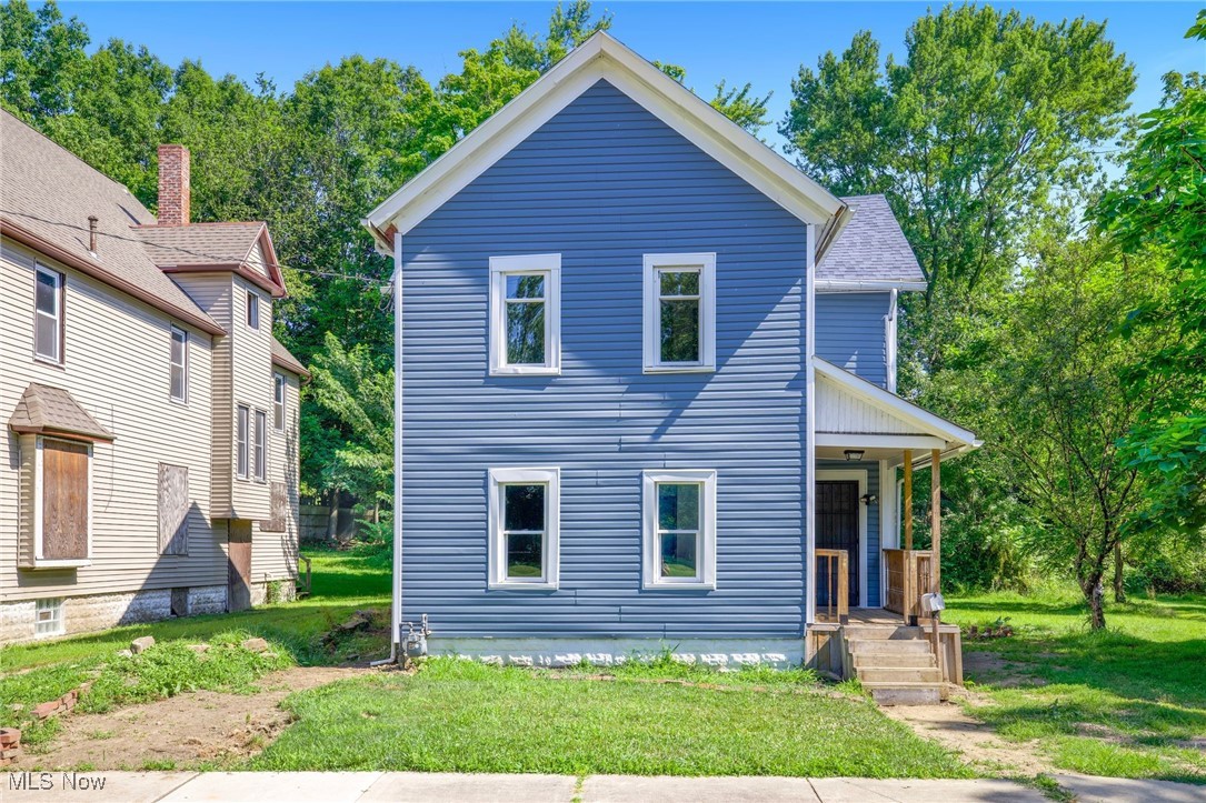 121 Lake Street Akron OH 44301