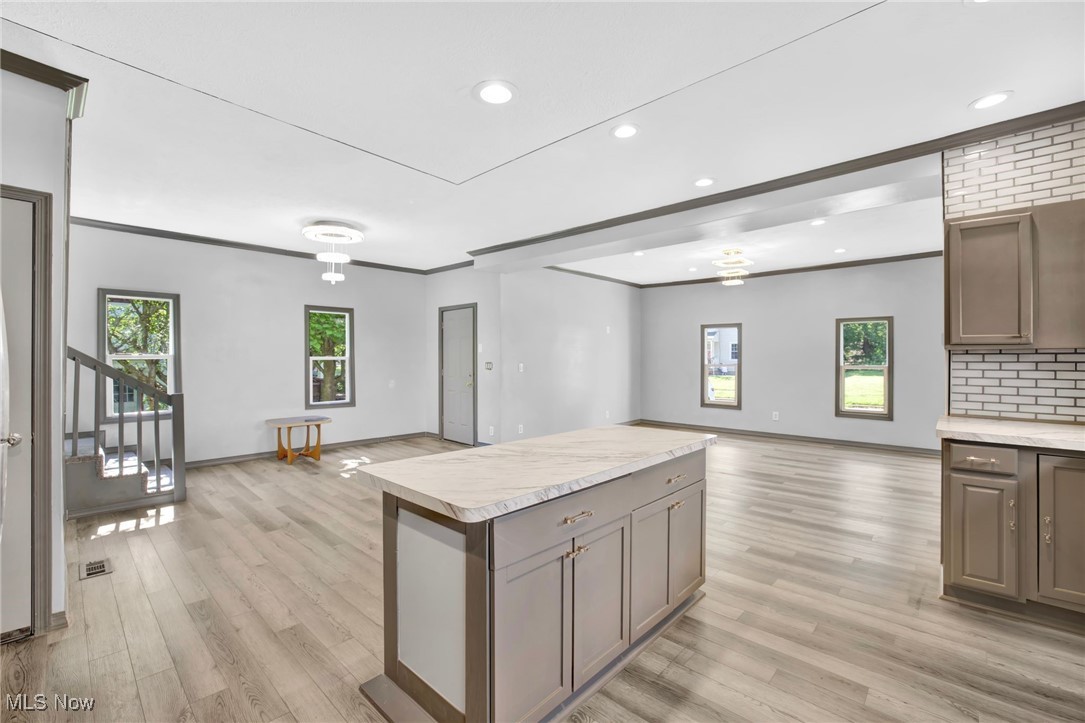 121 Lake Street Akron OH 44301