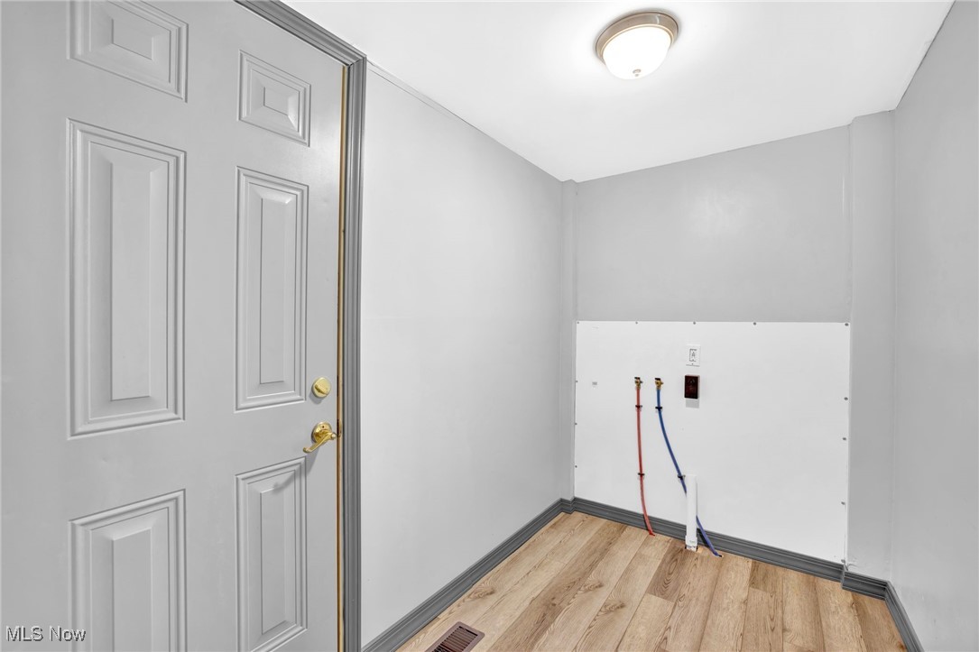 121 Lake Street Akron OH 44301