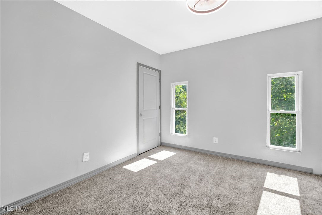 121 Lake Street Akron OH 44301