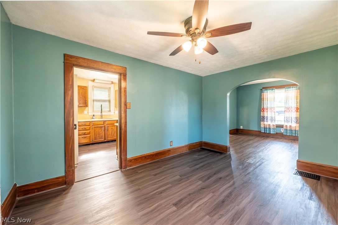970 N Market Street East Palestine OH 44413