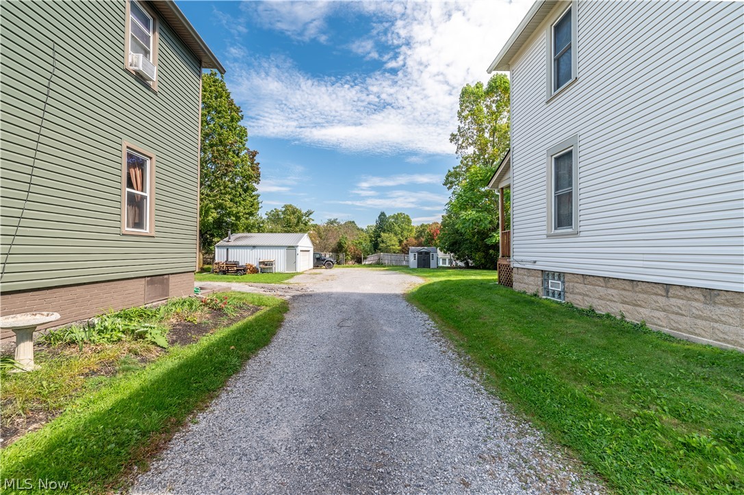970 N Market Street East Palestine OH 44413
