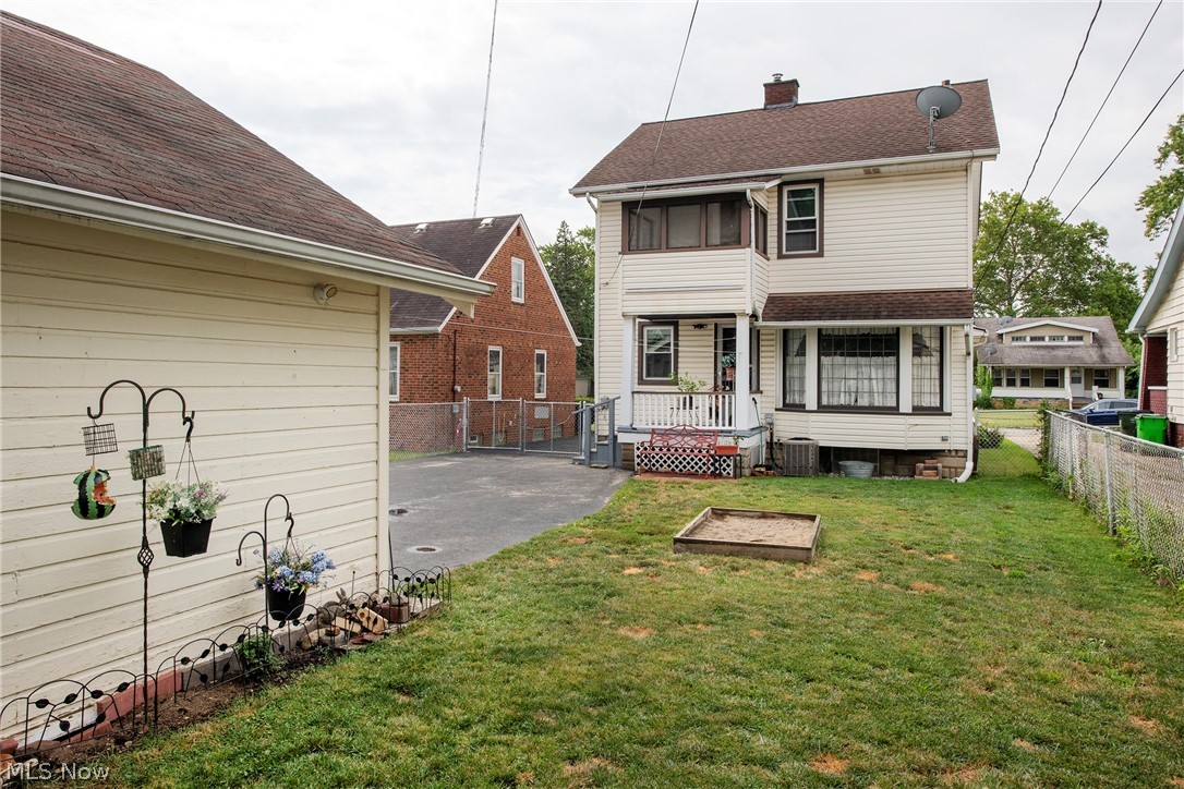 9817 Robinson Avenue Garfield Heights OH 44125