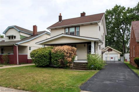 9817 Robinson Avenue Garfield Heights OH 44125