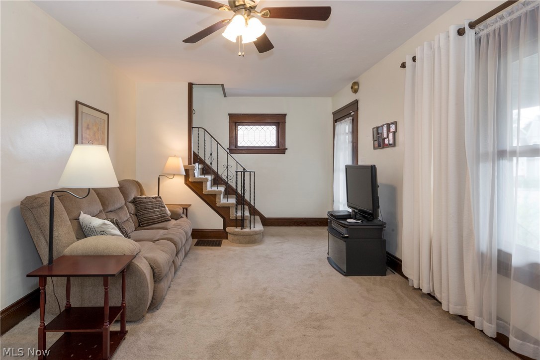 9817 Robinson Avenue Garfield Heights OH 44125