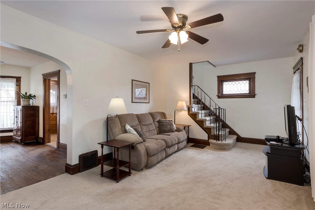 9817 Robinson Avenue Garfield Heights OH 44125