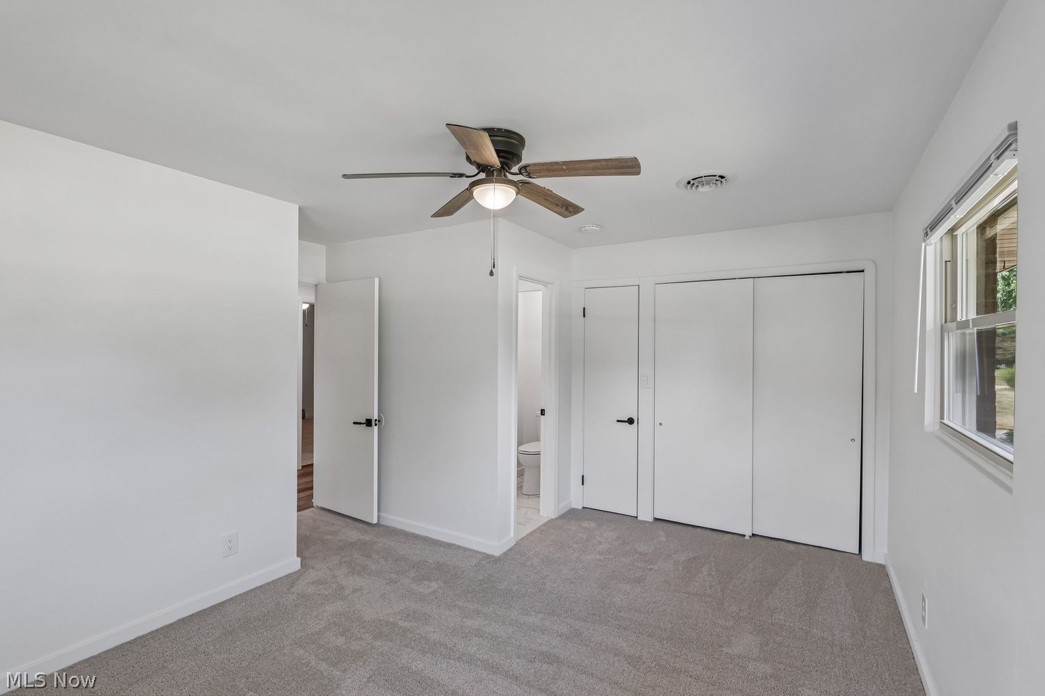 270 Starlight Drive Seven Hills OH 44131