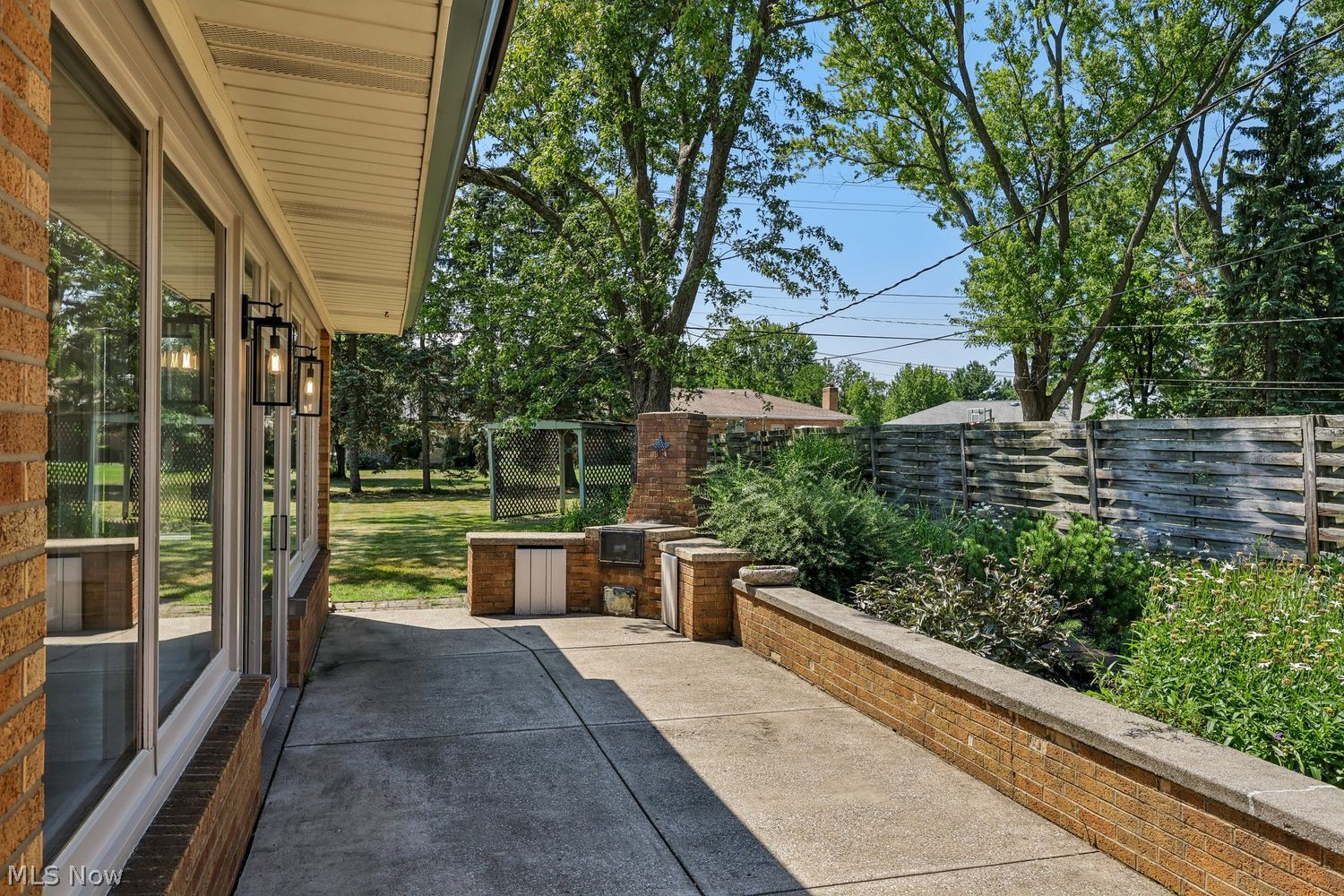 270 Starlight Drive Seven Hills OH 44131