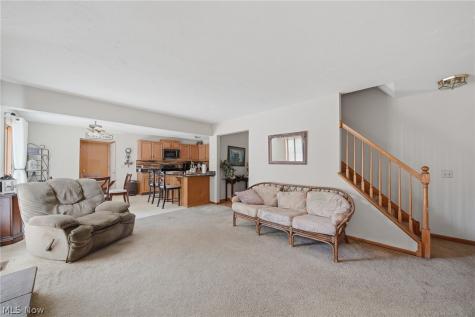 3021 Duquesne Drive Stow OH 44224