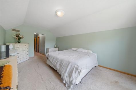 3021 Duquesne Drive Stow OH 44224