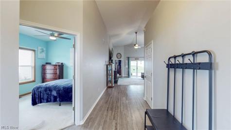 3293 Bath Heights Drive Cuyahoga Falls OH 44223